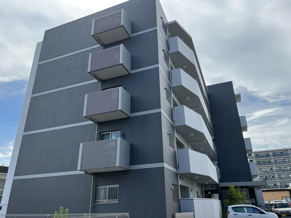 エスペーロ新在家の物件外観写真